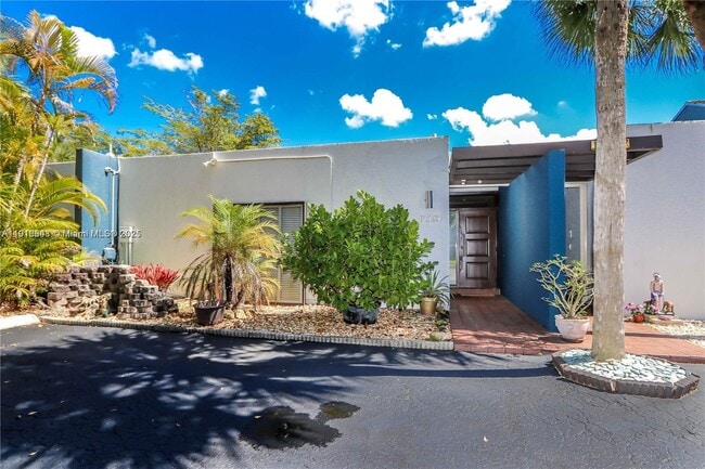 Foto del edificio - 16509 Fox Den Ct