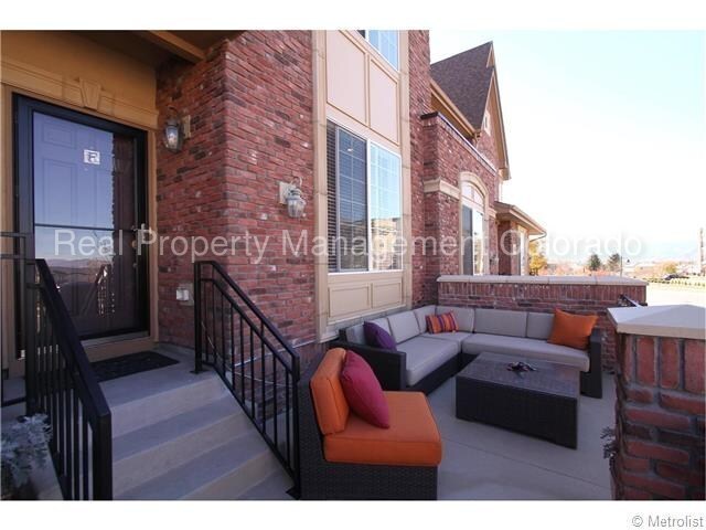 Building Photo - 940 Bristle Pine Cir