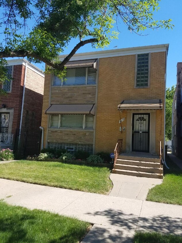 Primary Photo - 5237 W Hirsch St