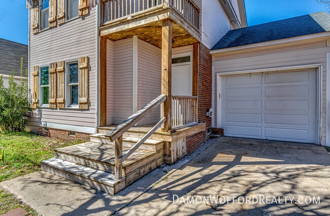 Photo - 113 Brenhaven Blvd House