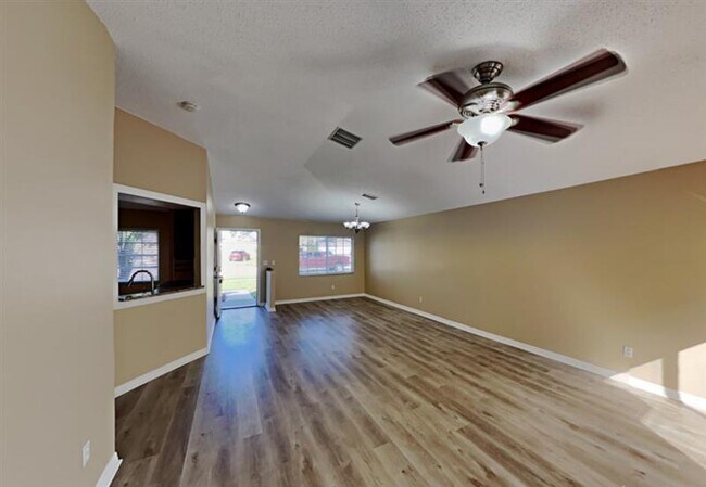 Foto del edificio - 3bed single family home for rent in Riverv...