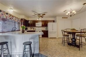 Kitchen and dining - 2508 Colleen Dr