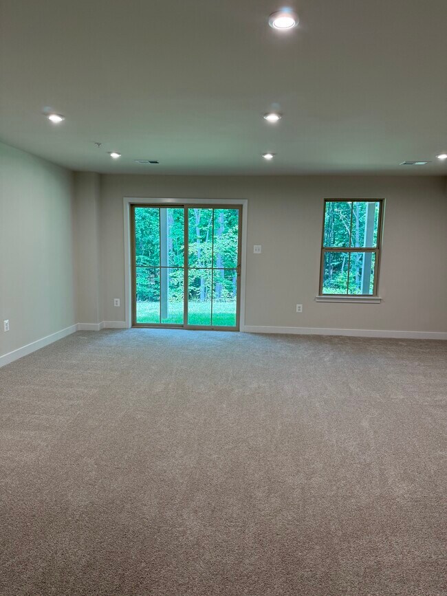 Foto del edificio - 9687 Klamath Ct