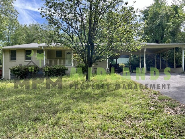 Foto del edificio - 948 Betsy Drive