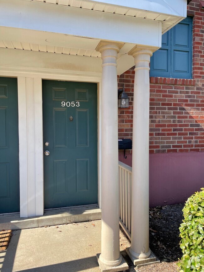 Apartamentos de renta en Brentwood Forest Condominiums Brentwood, MO