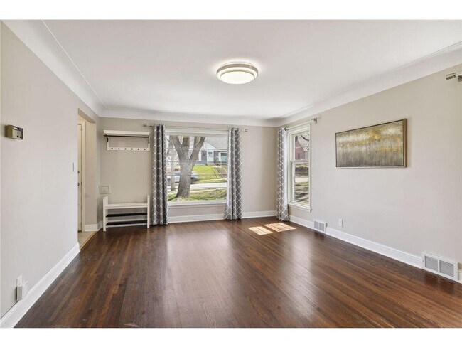 Foto del edificio - 5620 Humboldt Ave S