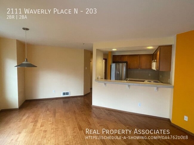 Building Photo - 2111 Waverly Pl N