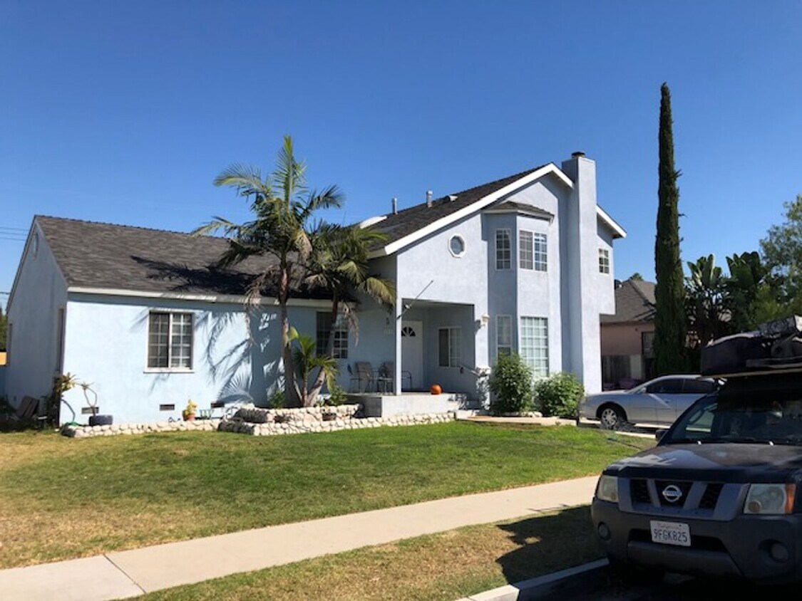 Foto principal - 4517 E Lavante St