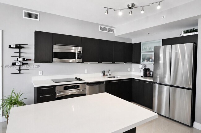 Foto del edificio - 90 SW 3rd St