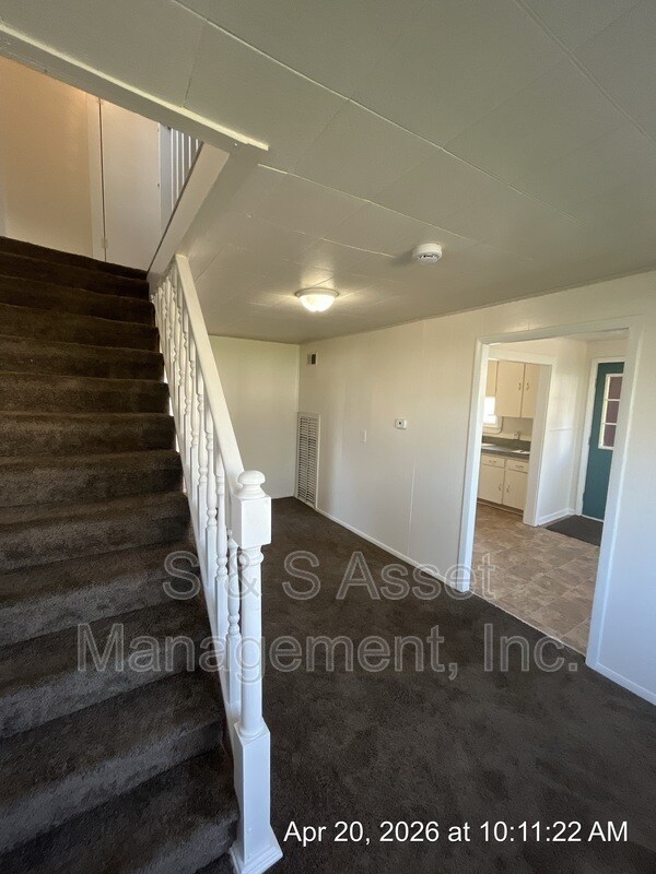 Foto del edificio - 300 E Everettdale Ave