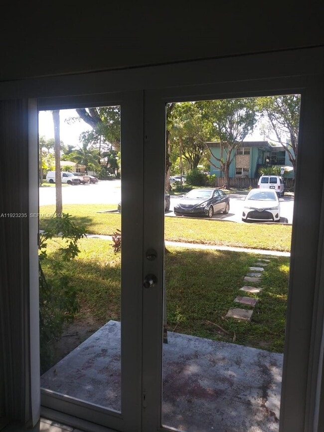 Foto del edificio - 17031 NE 21st Ave