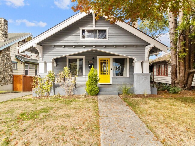 Foto del edificio - Charming Tacoma 2BR with Private Patio & RV Parking