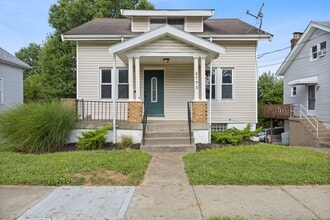Building Photo - 3773 Feldkamp Ave