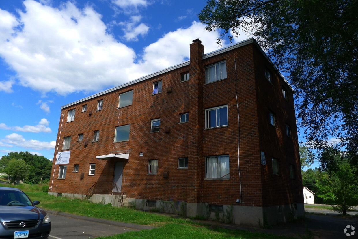 Building Photo - 321 Paul Manafort Dr