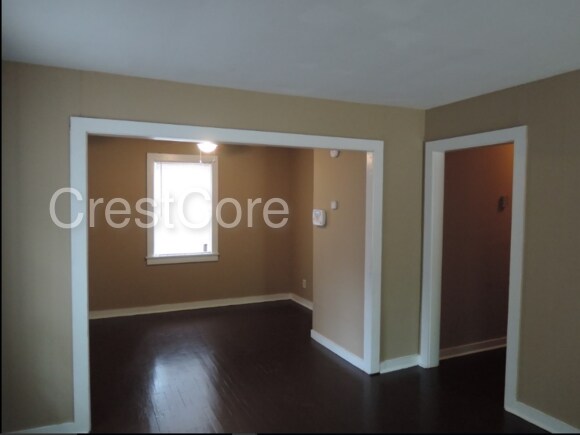 Building Photo - 2228 Hillside Ave