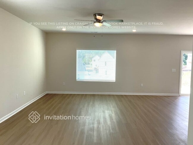 Foto del edificio - 3347 Fox Hall Dr
