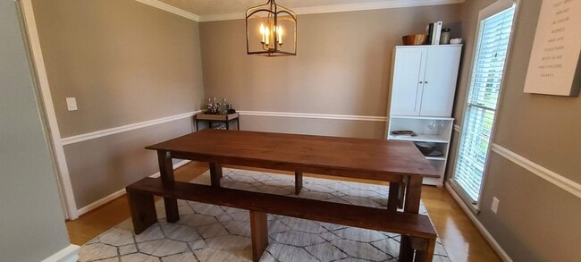 Foto del edificio - 1578 Fair Oaks Ln