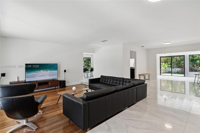 Foto del edificio - 1545 Miller Rd