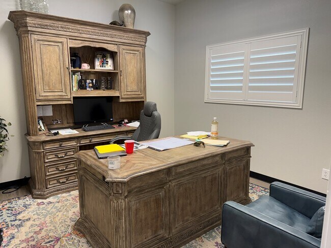 Foto del edificio - 2107 W 83rd St