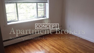 Building Photo - 50 Evergreen St