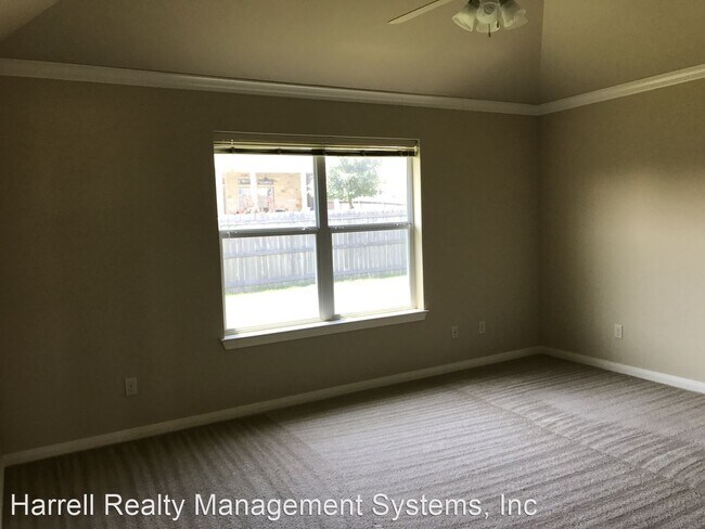 Building Photo - 3 br, 2 bath House - 627 Park Lane