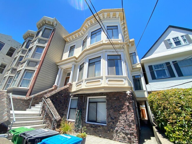Building Photo - 1166 Jackson St