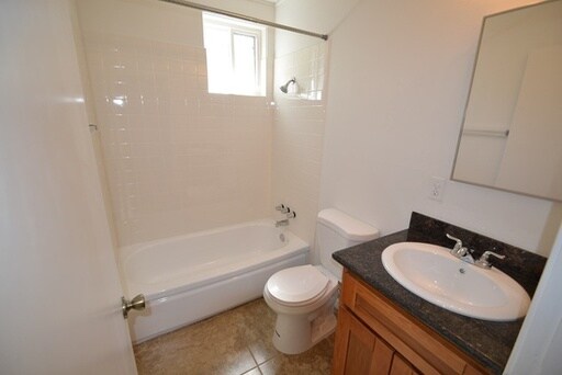 Building Photo - 456 Camellia Way