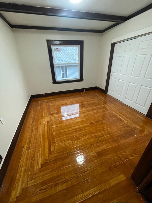 Bedroom 1 - 28 Morgan St