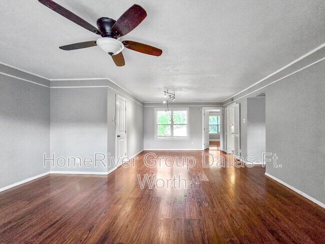 Foto del edificio - 6620 Eastridge Dr