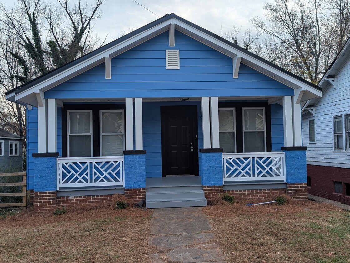 Foto principal - 1614 E 1st St