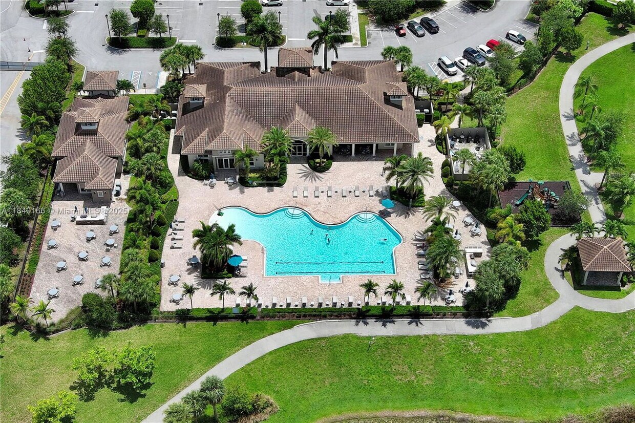 Photo - 5140 Eucalyptus Drive, Hollywood, FL 33021 - 3 BR 2 BA townhouse