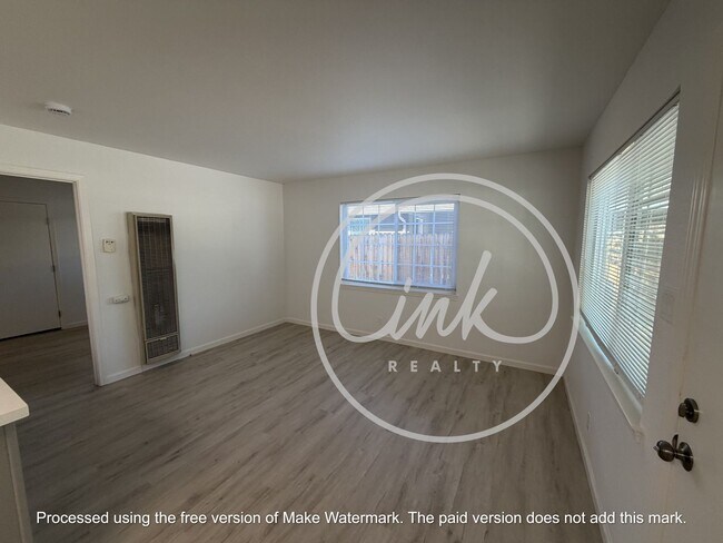 Foto del edificio - 415-421 E. Long Street