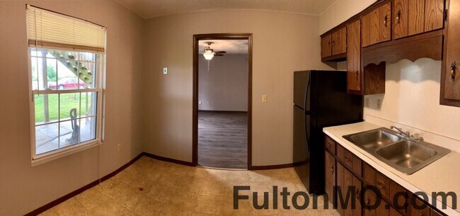 Foto del edificio - 539 Collier Ln