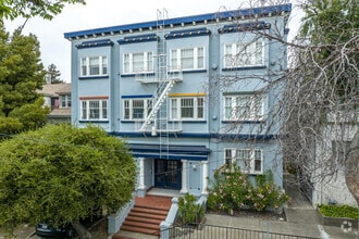 Building Photo - 2715 Channing