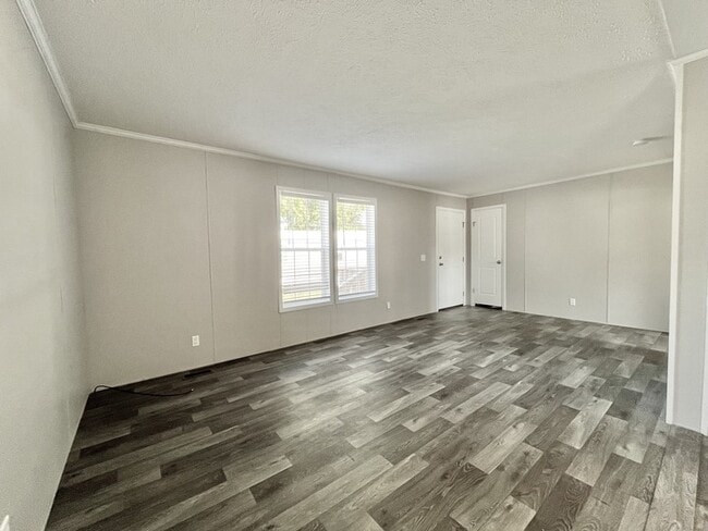 Foto del edificio - 3701 2nd St