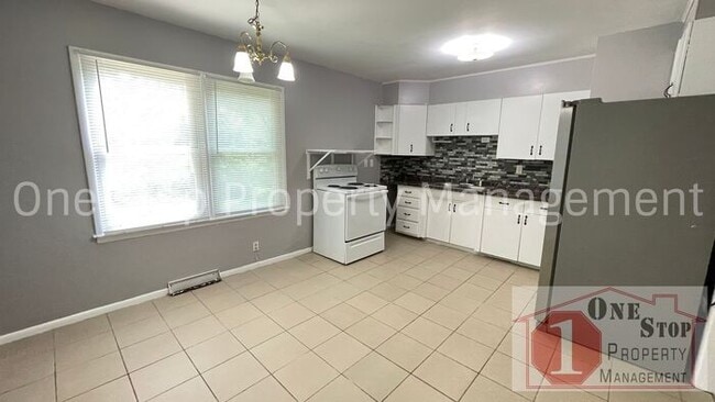 Building Photo - Beautifully 3 Bedroom, 2 Bath home in Rayt...