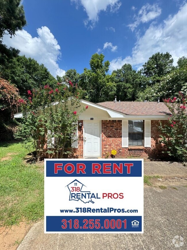 Building Photo - 904-906 Sybil Dr