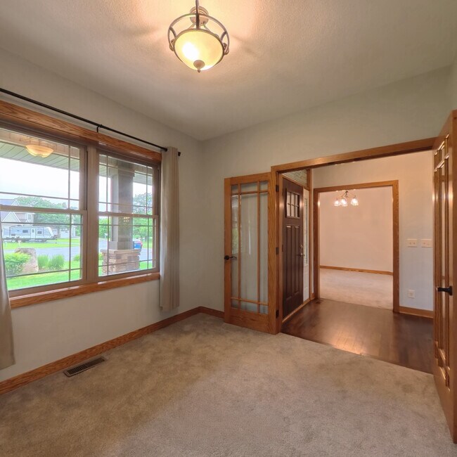 Foto del edificio - 11956 Castle Rock Ct N