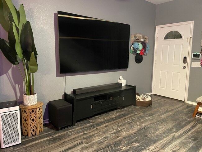 Foto del edificio - 6002 E Jolie Ct