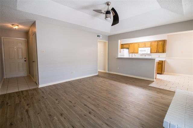 Building Photo - 2327 Lido Ln