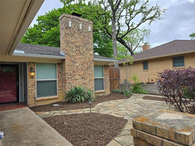 Building Photo - 2822 Oak Forest Dr