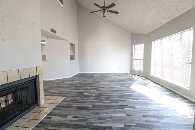 Foto del edificio - 3815 Bremen Ave