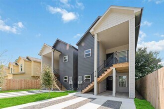 Building Photo - 414 N Carolina St