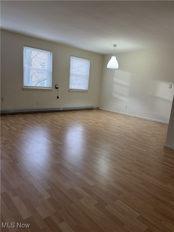 Foto del edificio - 13793 Cedar Rd