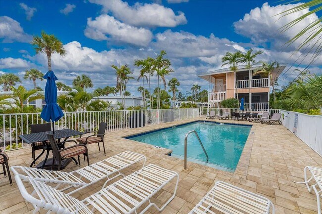 Foto del edificio - 2375 N Beach Rd