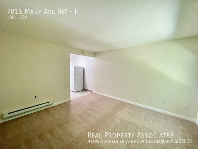 Building Photo - Quaint Ballard 1-Bedroom! **Great Location...
