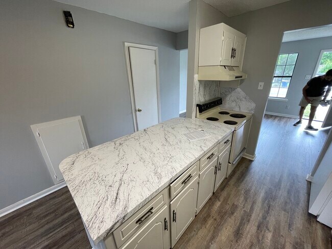 Foto del edificio - 1208 Henson