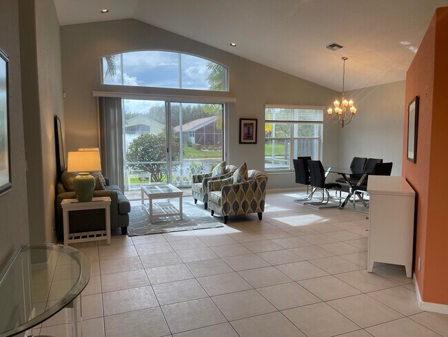 Foto del edificio - 10306 Copper Lake Dr