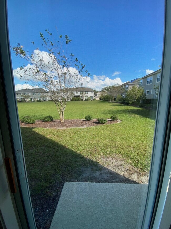 Building Photo - 3745 Brighton Park Cir