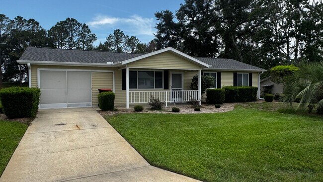 Foto del edificio - UTILITIES INCLUDED!! Resort-Style Living in Oak Run – Active 55+ Community Rental in Southwest Ocala